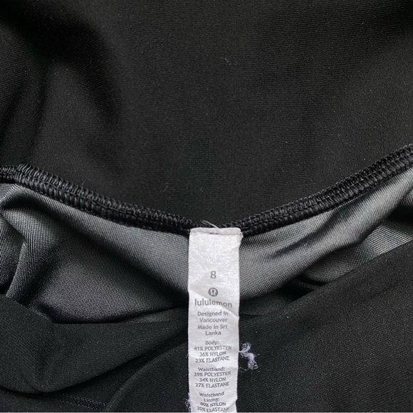 Black lululemon full length leggings size 8 - Picture 5 of 10